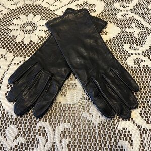 Aris Classic Black Leather Gloves